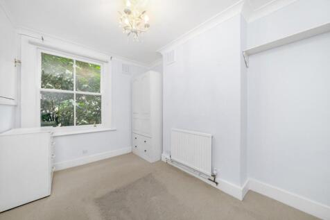 Bedroom 2.JPG