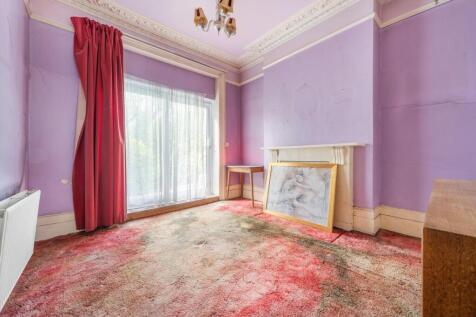 Dining Room.jpg
