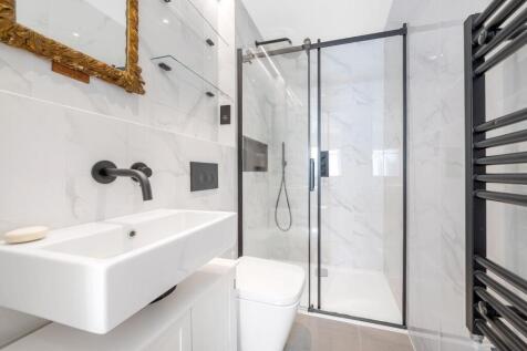 Ensuite.jpg