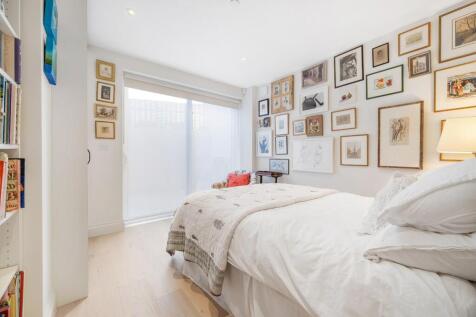 Bedroom 2.jpg