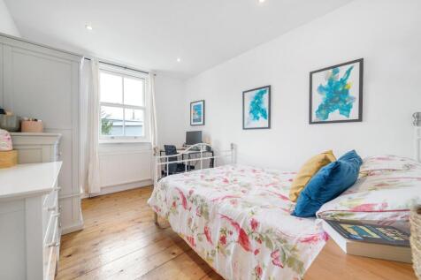 Bedroom 2.jpg