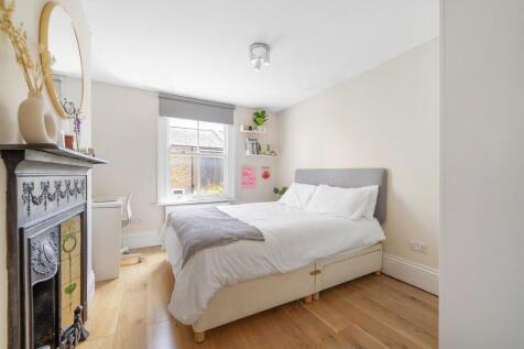 Bedroom 2.jpg