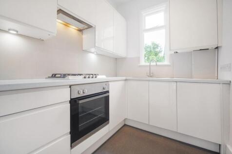 Kitchen.JPG