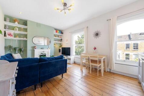 Open - plan reception