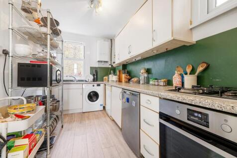 Kitchen.JPG
