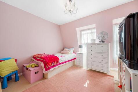 Bedroom3.JPG