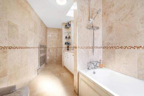 Bathroom.2.JPG