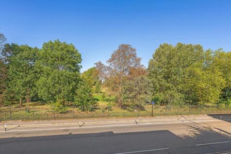 Brockwell Park (1).JPG