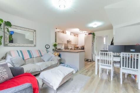 Kitchen/Lounge