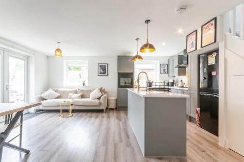 Open Plan Lounge Kitchen Diner
