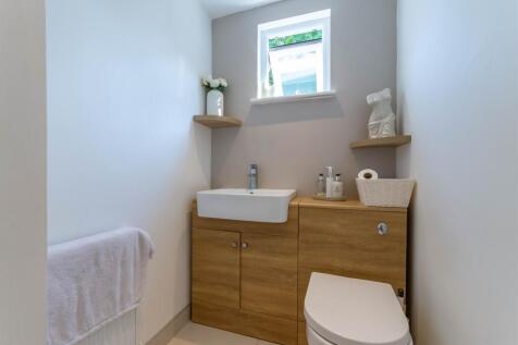 Cloakroom / Utility Room