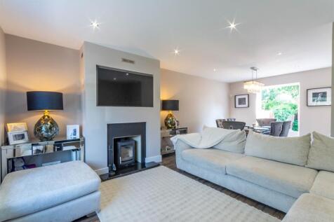 Lounge Dining Room