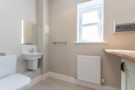 Cloakroom/Utility