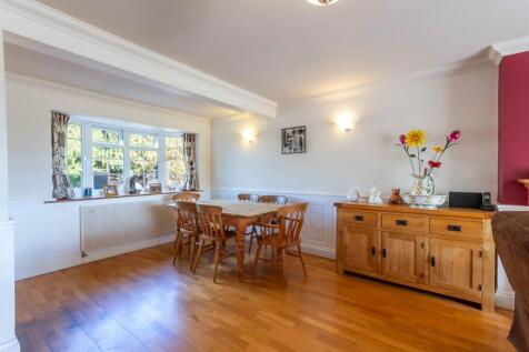 Lounge Dining Room
