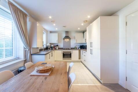 Lounge Diner And Kitchen