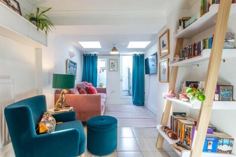 Kitchen/Living Room