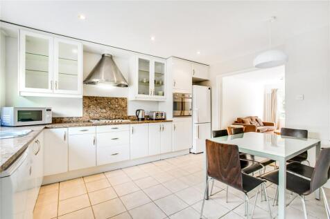 Eat In Kitchen