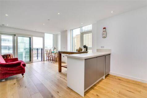 Reception/Kitchen