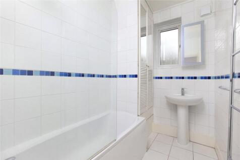 property in Brewers House, 
60 Frogmore, SW18