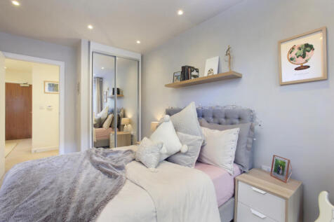 property in Kennet House, 
8 Enterprise Way, SW18