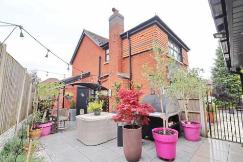 Side Patio
