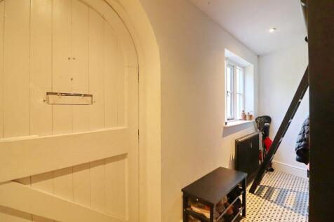 Cloak Room