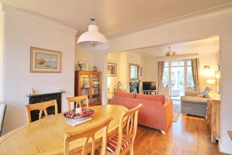 Dining Area/Lounge