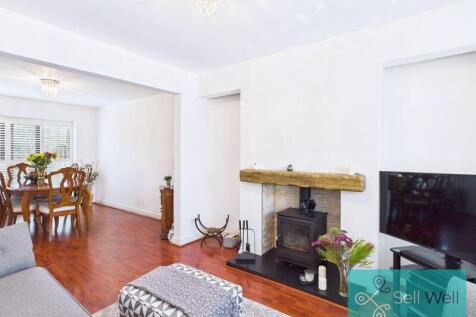 Lounge/Dining Area