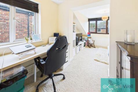 Office Area/Bedroom