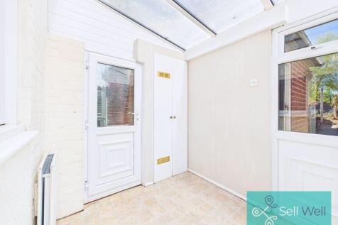 Sunroom/Utility