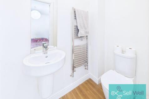  En-Suite 2