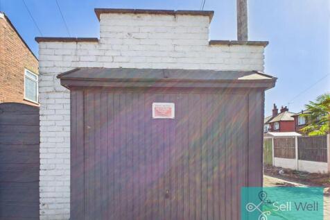 Detached Garage