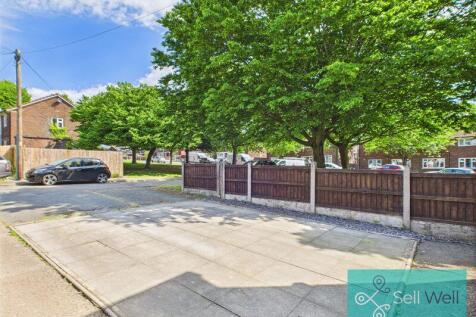 Driveway/Front Aspect