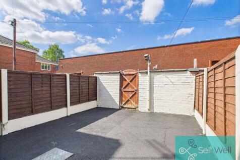 Rear Courtyard