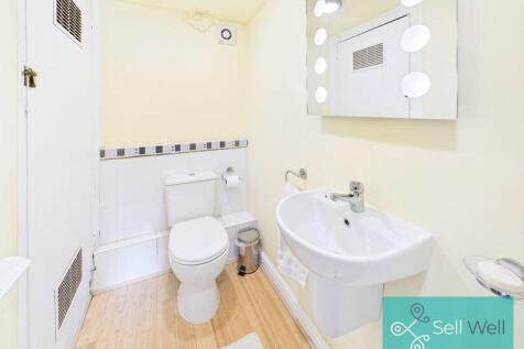 Toilet/Boiler Cupboard