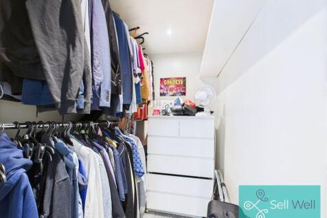 Walk In Wardrobe