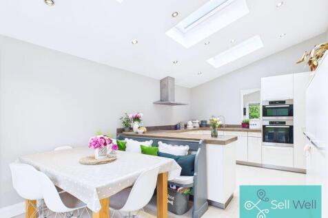 Kitchen/Dining Area