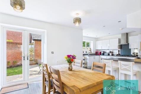 Dining Area/Kitchen