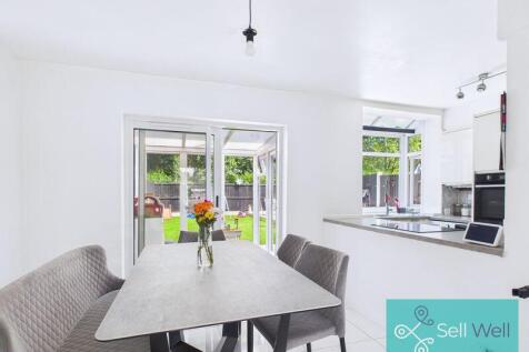 Dining Area/Kitchen