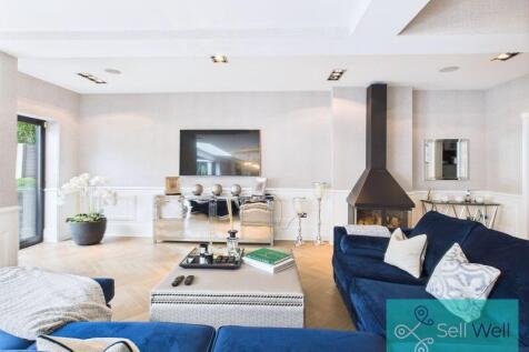 Open Plan Sitting Area