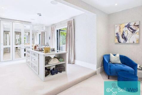 Master Dressing Room