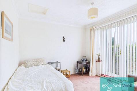Ground Floor Bedroom/Reception Room