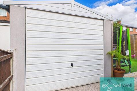Detached Garage