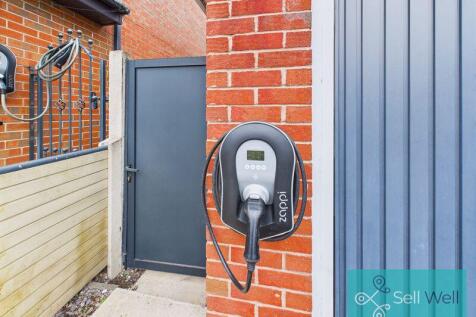 Electric Vehicle Charger