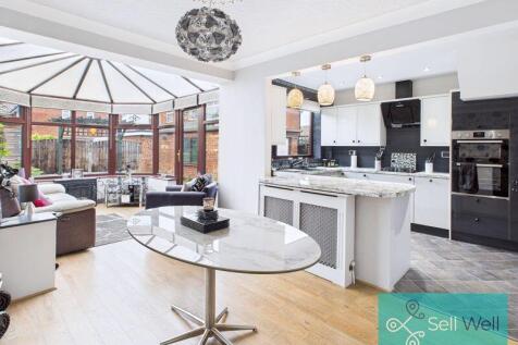 Kitchen/Diner/Conservatory