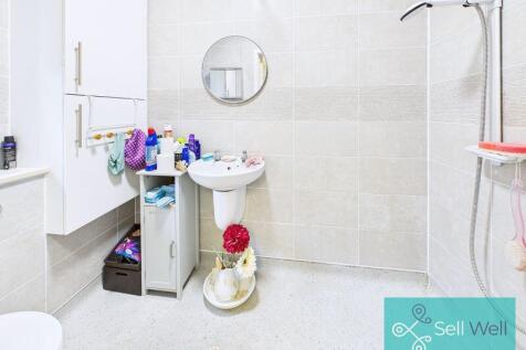 Ground Floor Wet Room