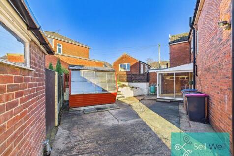Driveway &amp; Outbuilding View