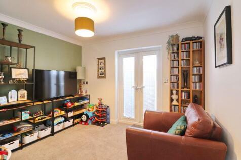Second Sitting Room / Playroom