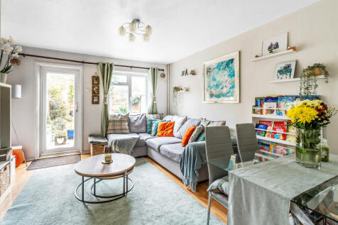 45-Barnfield-Way-11