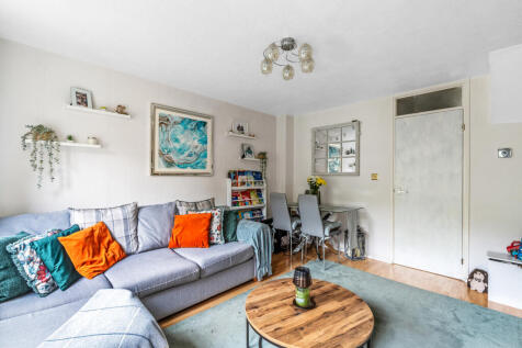 45-Barnfield-Way-12